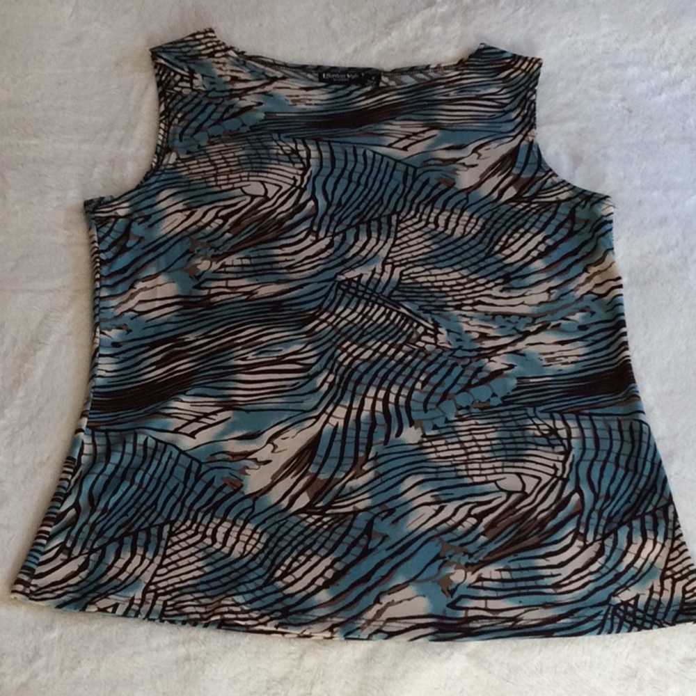 Sleeveless Shell Dress Tank
